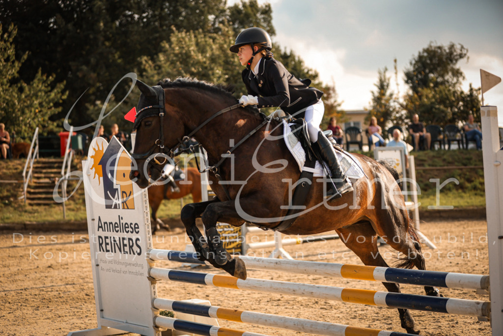 08.FrSpE00064 | Leoni Ertmer Photography - Realisiert mit Pictrs.com