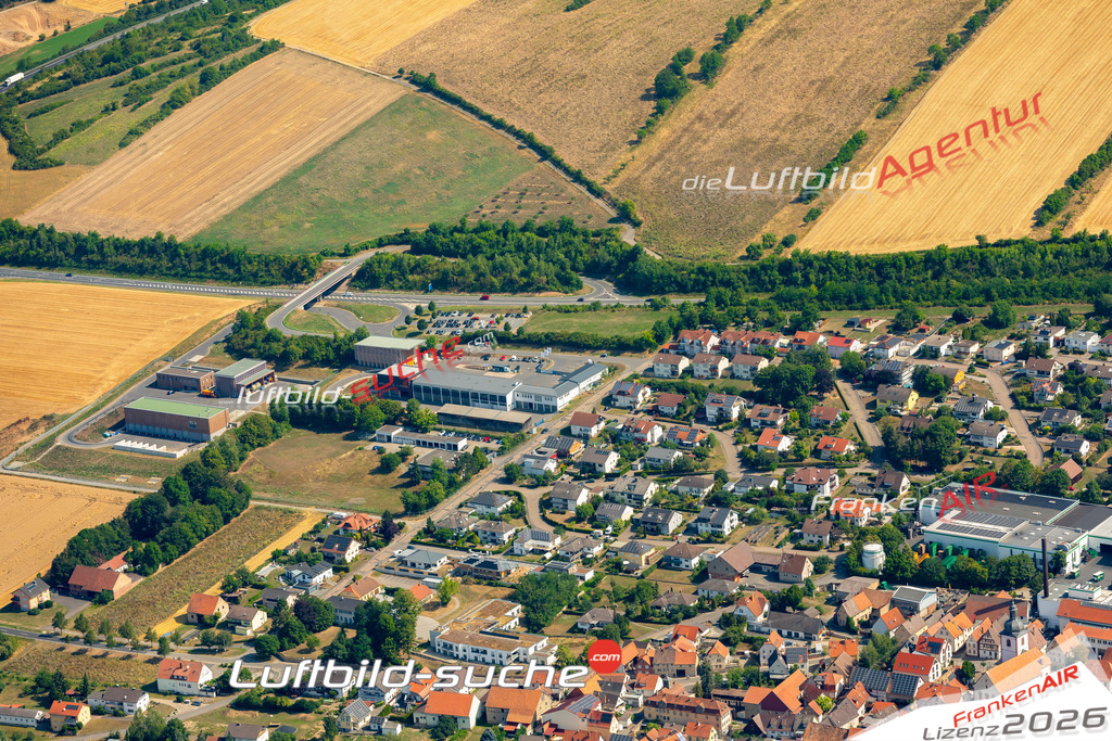 Das Luftbild zeigt : Distelhausen Tauberbischofsheim - Die Luftaufnahme wurde 2023 vom UL-Flugzeug aus erstellt ( keine Drohne ) - Hochauflösende Luftaufnahme - Für grossformatige Ausdrucke geeignet. Die Geschenkidee !Mit Lizenz und Bildrechte bestellbar