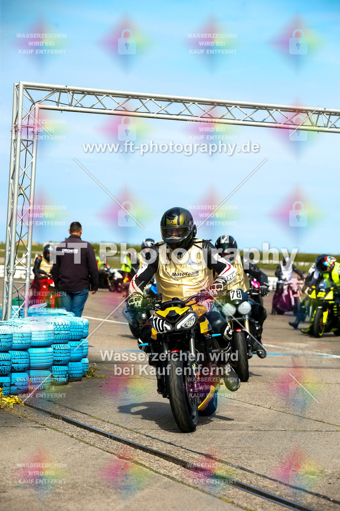 _MOT1042 | Hier findet Ihr Bilder von Touristenfahrten auf der Nürburgring Nordschleife oder von anderen Veranstaltungen die ich besucht habe. Viel Spass beim Durch Schauen 