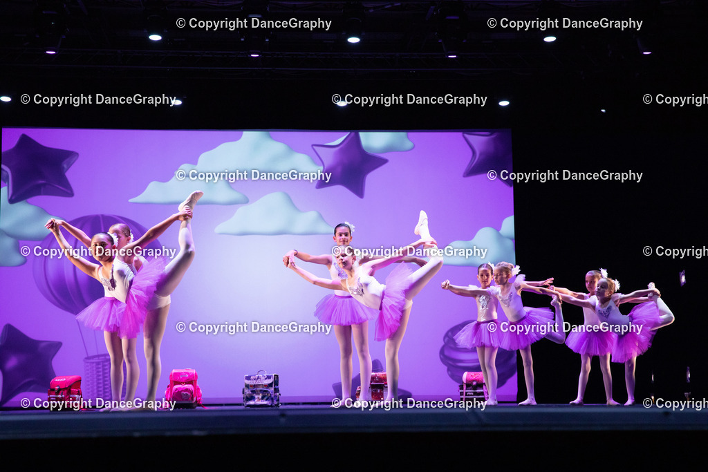 GPHY6008 | DanceGraphy - Realisiert mit Pictrs.com