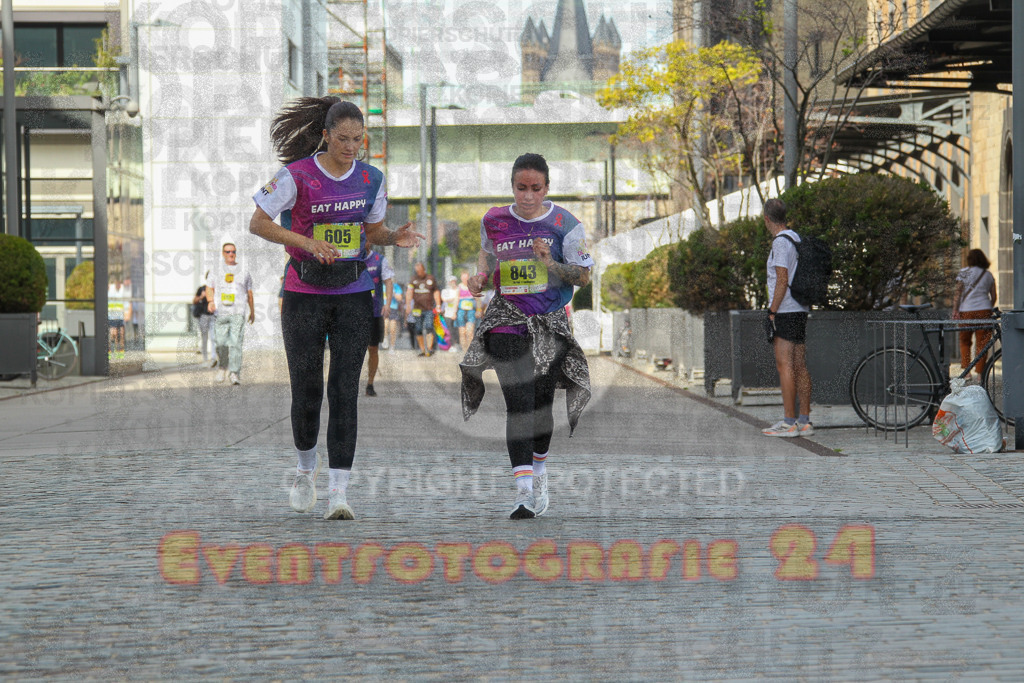 250920_1344_EV4_6587 | Sportfotografie im Rhein-Sieg Kreis, Köln, Bonn, NRW, Rheinland Pfalz, Hessen, etc. Unser Tätigkeitsfeld umfasst den Laufsport vom Volkslauf über den Marathon, Duathlon, Triathon bis zum Ultralauf wie Kölnpfad Ultra oder Schindertrail.