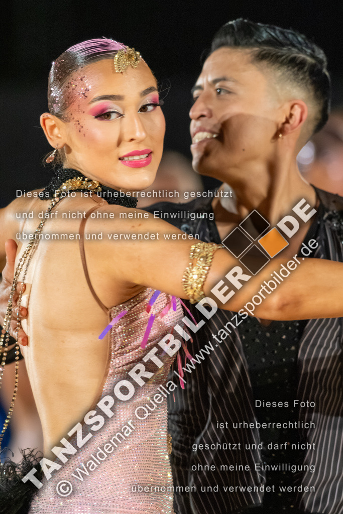 20260321-12910 | Hier finden Sie Tanz Bilder vom Latein und Standard Formationen tanzen. Sportbilder vom Tanzsport. Schöne Fotos und von Weltmeisterschaft, Europameisterschaft, Bundesliga, Regionalliga, Oberliga und Landesliga sowie von GOC Stuttgart, DanceComp, WM Bremen