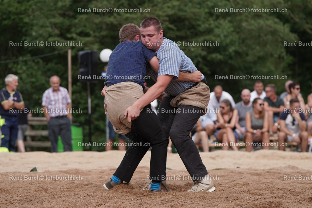 DSC00513-2 | René Burch leidenschaftlicher Fotograf aus Kerns in Obwalden.  Hier finden sie Sport, Landschaft und Natur Fotografie.
 - Realisiert mit Pictrs.com