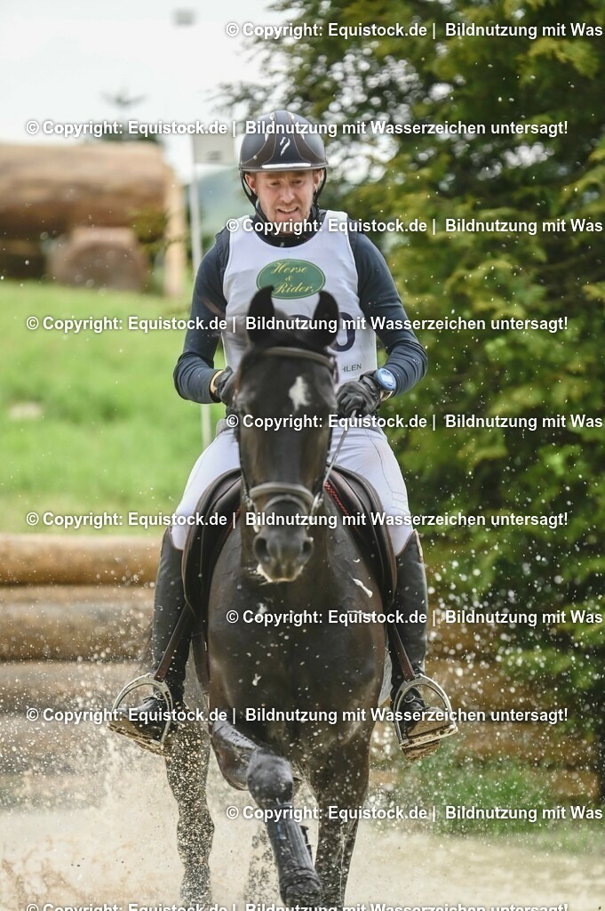 20230513_CCI2_Section2_Gelände_0487 | equistock