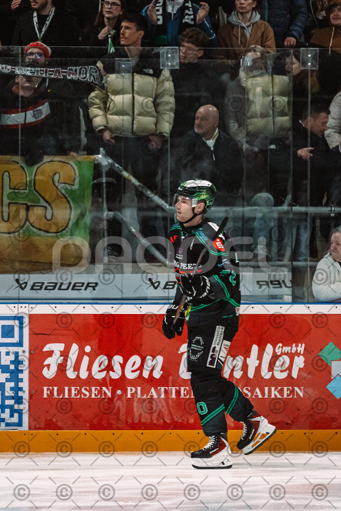 Alligators_vs_Erding_12_12_2025-042 | Höchstadt Alligators Fotogalerie: Eishockey-Action aus Franken. Professionelle Spielfotos, Portraits & Stadionbilder zum Download. Jetzt entdecken! - Realisiert mit Pictrs.com
