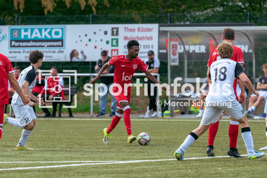 FSV Vohwinkel – SSV Bergisch Born II | Bezirksliga Niederrhein, Gruppe 2: FSV Vohwinkel gegen SSV Bergisch Born II, Wuppertal, 30.08.2026. Endstand: 6:0. sportimfokus / Marcel Schwering - Realisiert mit Pictrs.com
