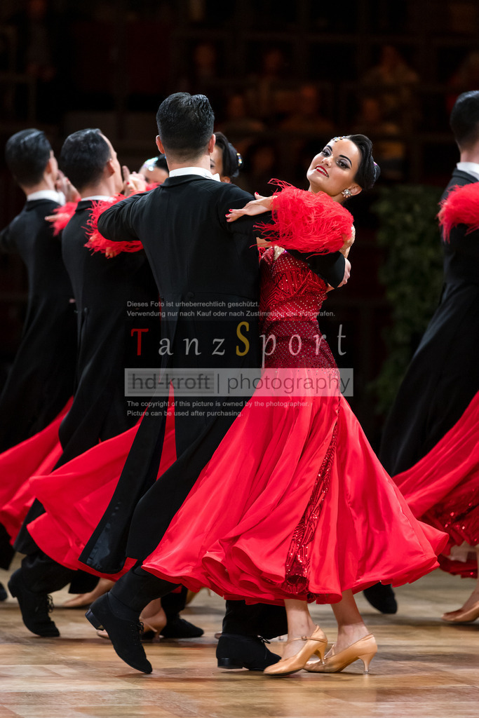 20241109_DM-Formationen_Vorrunde_2903 | Tanzsportbilder, Standardtanz, Lateintanz, WDSF, DTV, LTVB, dancecomp, goc, hessen tanzt, blaues band der spree, walzer, tango, wiener walzer, slowfox, quickstepp, samba, rumba, cha-cha-cha, paso doble. jive, hd-kroft photography, turniertanzsport