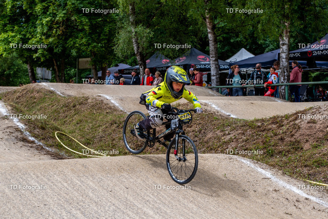 BayBMX2026-05012 | Fotogalerie von Thomas Dettweiler mit Eventbildern und lizenzfreien Fotos. Perfekt als Wandbild, für Büro, Website oder private Nutzung. - Realisiert mit Pictrs.com