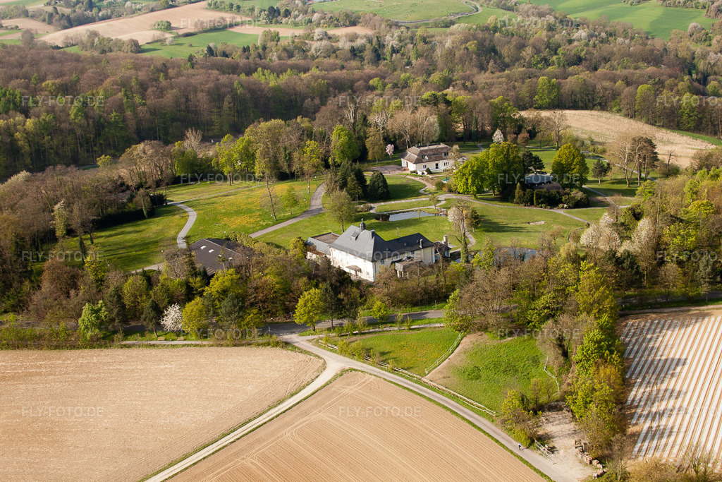 Luftbild: Durlach, ehemalige Schmieder-Villa im Ortsteil Durlach in Karlsruhe im Bundesland Baden-Württemberg in Deutschland. Foto: IMG_25924.jpg vom 23.04.2010 durch Werner Riehm/FLY-FOTO.de