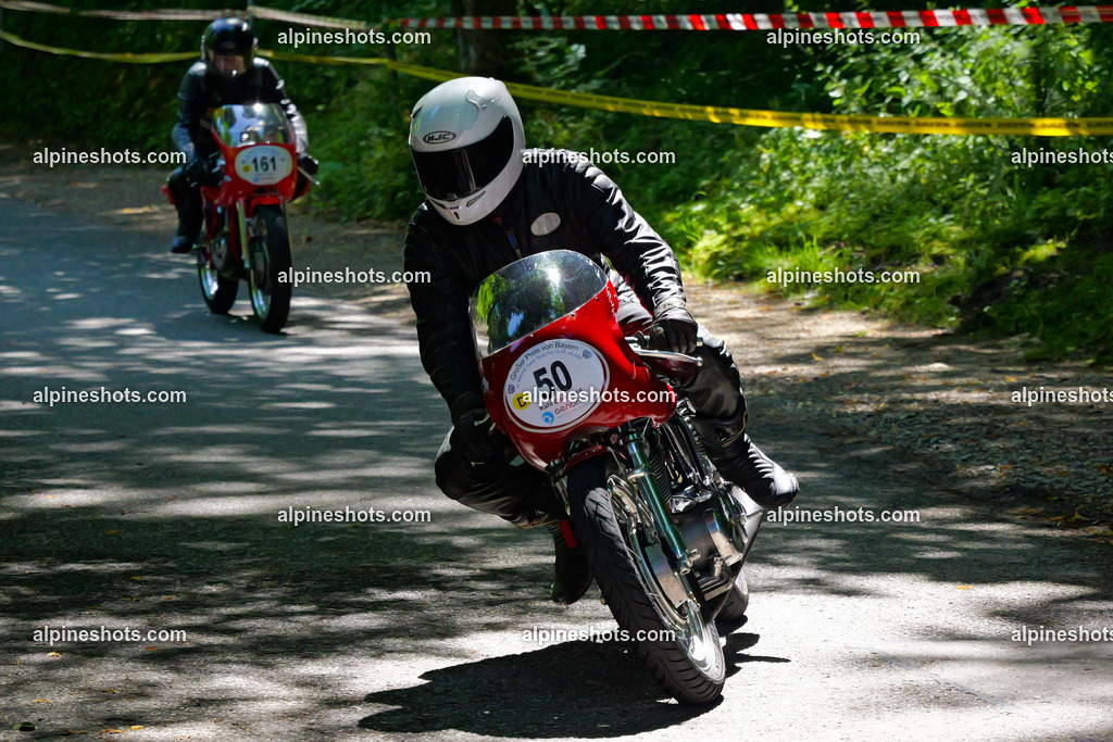 P1036681 | Erleben Sie atemberaubende, hochqualitative Fotos Ihrer Fahrt entlang der malerischen Alpenstraßen. Besuchen Sie alpineshots.com, um professionelle Aufnahmen Ihrer unvergesslichen Reise zu finden und zu kaufen - Realisiert mit Pictrs.com