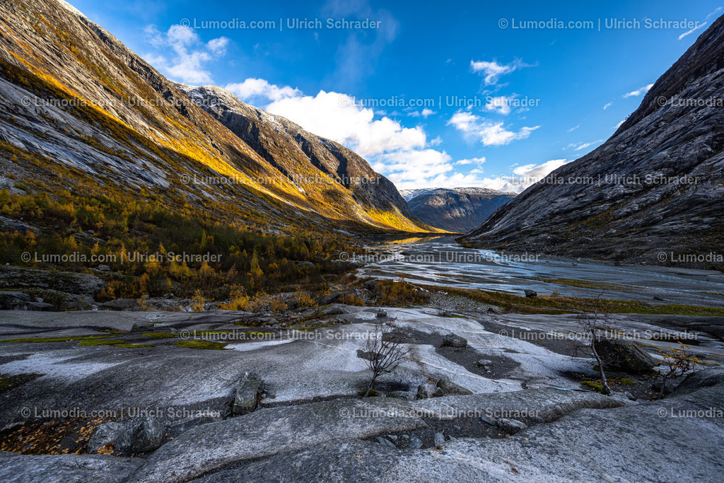 10047-10066 - Am Jostedalsbreen - Norwegen | Stockfoto und Bilderpool mit Bildmaterial aus Deutschland, dem Harz, Halberstadt, Quedlinburg, Wernigerode und weltweit. Qualitativ hochwertige und professionelle Fotos anschauen und kaufen. - Realisiert mit Pictrs.com