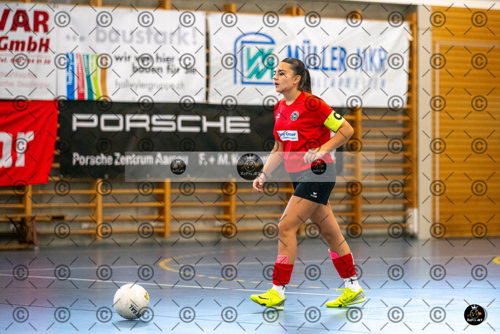 20251130_FCR-Hallenturnier-FF-17_RAW-1_031-27 | Sport und Naturfotografie von Roberto Esposito zeigt echte Momente Bewegung und die Schönheit der Natur. Ausdrucksstarke Bilder schaffen Emotionen.