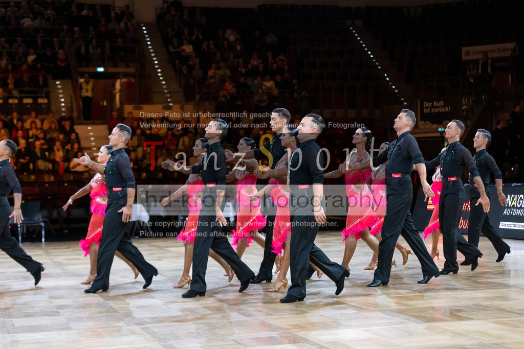 20241109_DM-Formationen_Vorrunde_0492 | Tanzsportbilder, Standardtanz, Lateintanz, WDSF, DTV, LTVB, dancecomp, goc, hessen tanzt, blaues band der spree, walzer, tango, wiener walzer, slowfox, quickstepp, samba, rumba, cha-cha-cha, paso doble. jive, hd-kroft photography, turniertanzsport