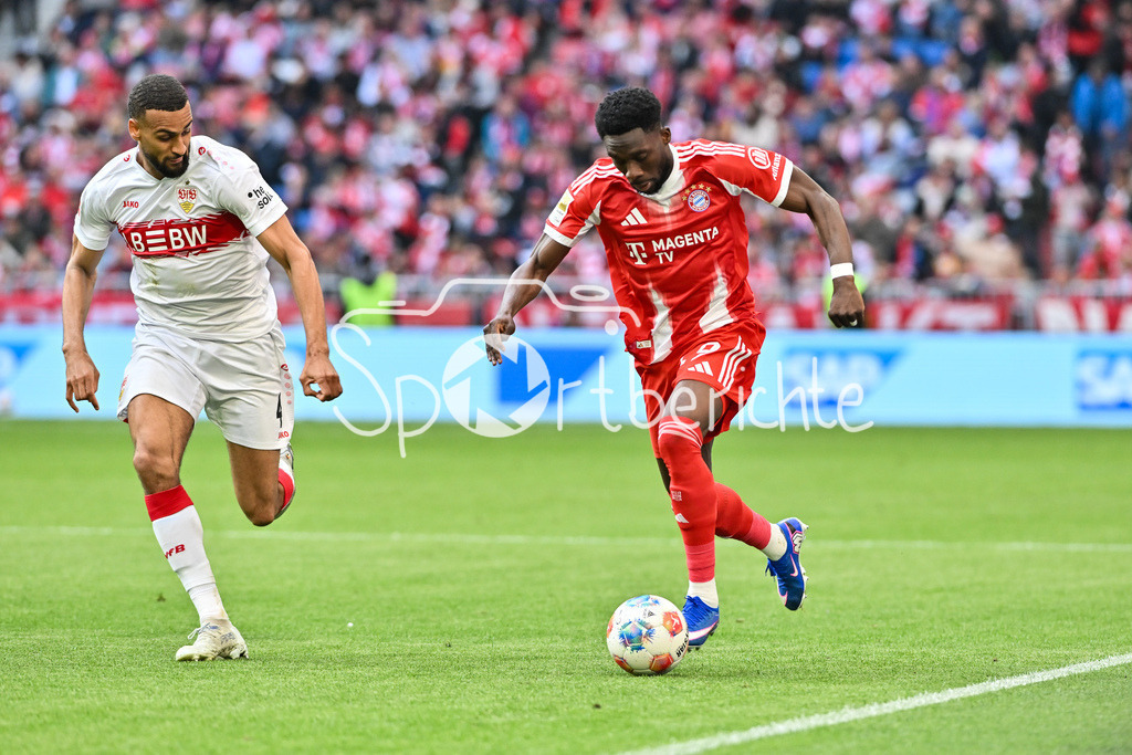 FC Bayern München - VfB Stuttgart | MUNICH, GERMANY - 19. APRIL: tackle between Josha VAGNOMAN (VfB Stuttgart 4) and Alphonso DAVIES (FC Bayern Munich 19) during the Bundesliga Match between FC Bayern Munich vs. VfB Stuttgart at Matchday 30 at Allianz Arena / DFL REGULATIONS PROHIBIT ANY USE OF PHOTOGRAPHS AS IMAGE SEQUENCES AND/OR QUASI-VIDEO