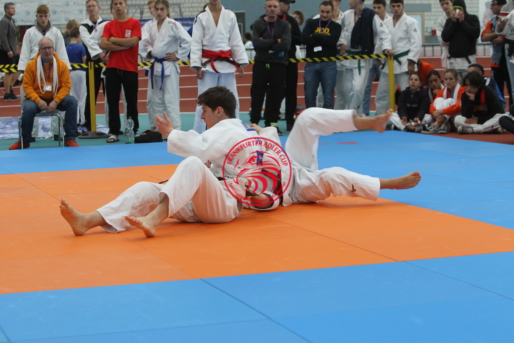 JT6F9153 | Fotos vom Adler Cup - Pictures from Adler Cup

Hier findet Ihr alle Eindrücke und großen Momente der Adler Cup Wochenenden. Here you will find all impressions and great moments of the Adler Cup weekends. - Realisiert mit Pictrs.com