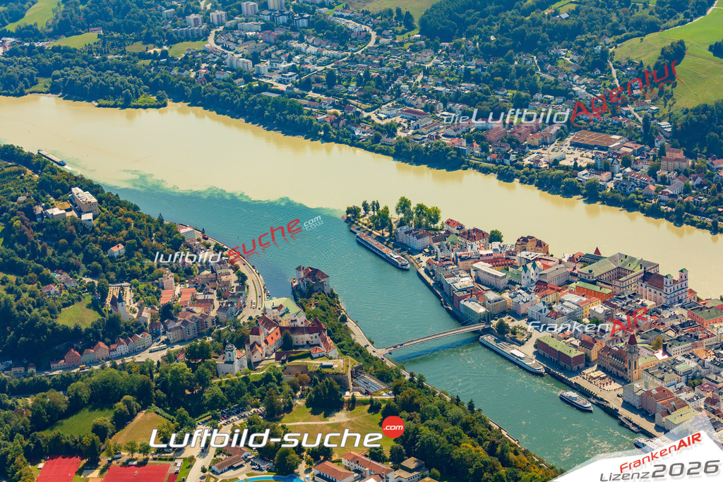 Luftaufnahme von Passau - Die Luftaufnahme wurde 2025 vom UL-Flugzeug heraus erstellt ( keine Drohne ) - Hochauflösende Luftaufnahme - für professionelle Ausdrucke geeignet. Die Geschenkidee !Mit Lizenz und Bildrechte bestellbar
