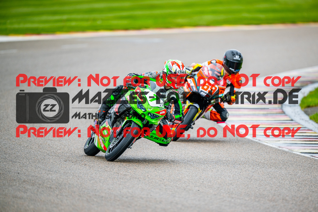 MaZZes_FotoMatrix_240505_6007705_9213 | SSP300