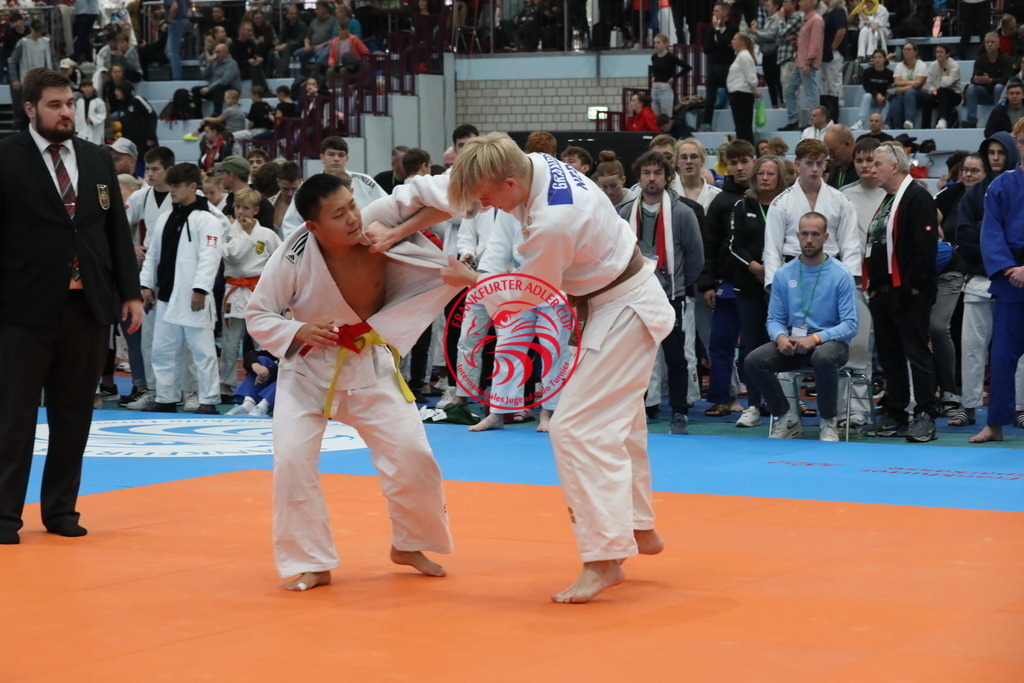 1J7A3129 | Fotos vom Adler Cup - Pictures from Adler Cup

Hier findet Ihr alle Eindrücke und großen Momente der Adler Cup Wochenenden. Here you will find all impressions and great moments of the Adler Cup weekends. - Realisiert mit Pictrs.com