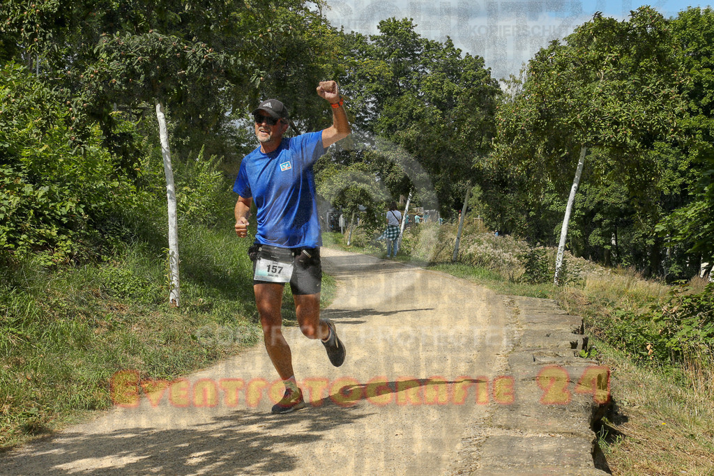250824_1334_EX1_2873 | Sportfotografie im Rhein-Sieg Kreis, Köln, Bonn, NRW, Rheinland Pfalz, Hessen, etc. Unser Tätigkeitsfeld umfasst den Laufsport vom Volkslauf über den Marathon, Duathlon, Triathon bis zum Ultralauf wie Kölnpfad Ultra oder Schindertrail.