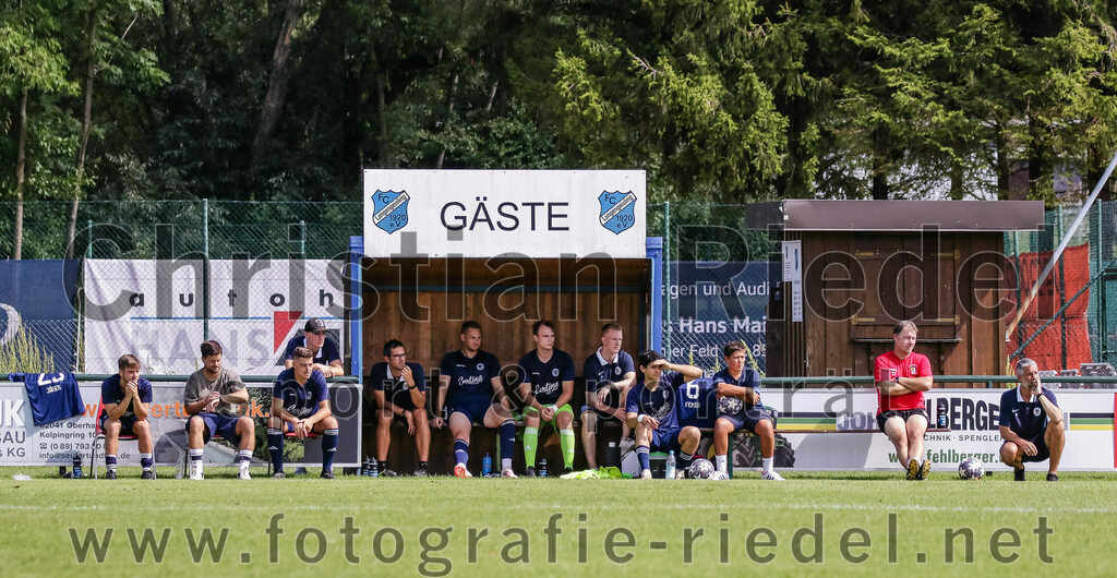 2023-08-26_038_FC_Langengeisling_gegen_TuS_Raubling | Erding, Deutschland, 26.08.2023:
Fußball, Bezirksliga Oberbayern Ost 2023 / 2024, 6. Spieltag, FC Langengeisling gegen TuS Raubling, Endergebnis: 2:0

Foto: Christian Riedel / fotografie-riedel.net