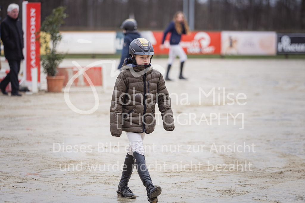 230402_MünsterHandorf_PonyTrophy-302 | Deine schönsten Turniermomente als professionelle Fotos! Entdecke hochwertige Pferdesport-Fotografie im Online-Shop. Jetzt Fotos finden & bestellen!