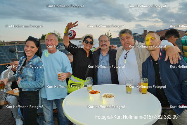 61Geburtstag Thomas Meyer |  Fotograf Kurt Hoffmann - Realisiert mit Pictrs.com