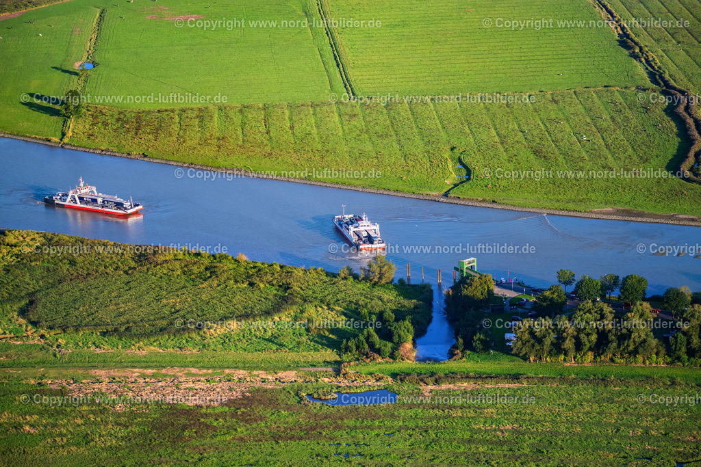 Wischhafen_FRS_Elbfähren_Wilhem_Krooss_Wischhafen_ELS_4808280824 | WISCHHAFEN 28.08.2024 Fahrt eines Fähr- Schiffes der " Elbfähre Glückstadt Wischhafen " " Wilhelm Krooss" in Wischhafen im Bundesland Niedersachsen, Deutschland. Weiterführende Informationen bei: FRS Elbfähre Glückstadt Wischhafen GmbH. // Ride a ferry ship " Elbfaehre Wischhafen " in Drochtersen in the state Lower Saxony, Germany. Further information at: FRS Elbfaehre Glueckstadt Wischhafen GmbH. Foto: Martin Elsen