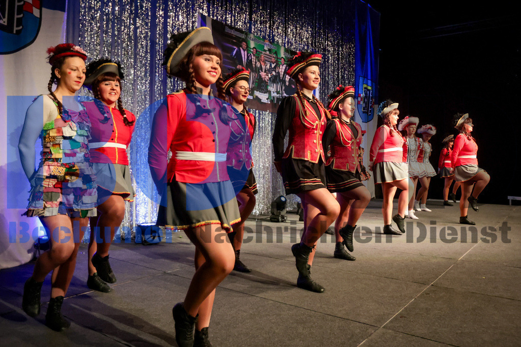 SES_GROBOKA20250208-27 | bond - Realisiert mit Pictrs.com