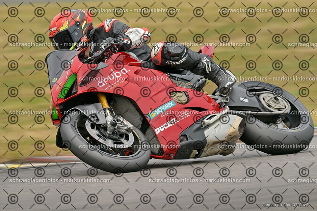 25bt05-1338 | markuskiefer.com - Realisiert mit Pictrs.com