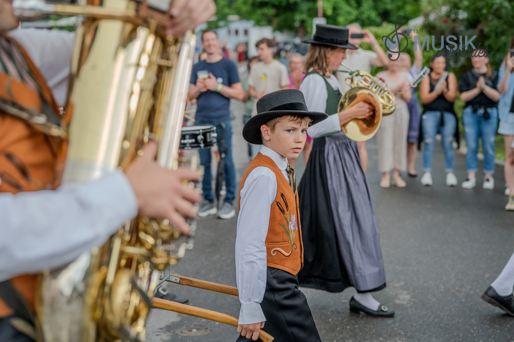 DSC_4153 | "Fussifoto.com – Ihr Ansprechpartner für hochwertige Fotografie! Entdecken Sie kreative Bilder und professionelle Dienstleistungen. Kontaktieren Sie uns für Ihre Projekte!"
