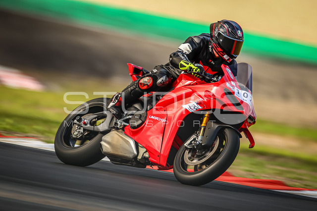 0102-250722NR-007_102 | Deine Full-Service-Agentur für ✔️Videoproduktionen und ✔️Motorsportfotografie Jetzt Angebot anfragen!