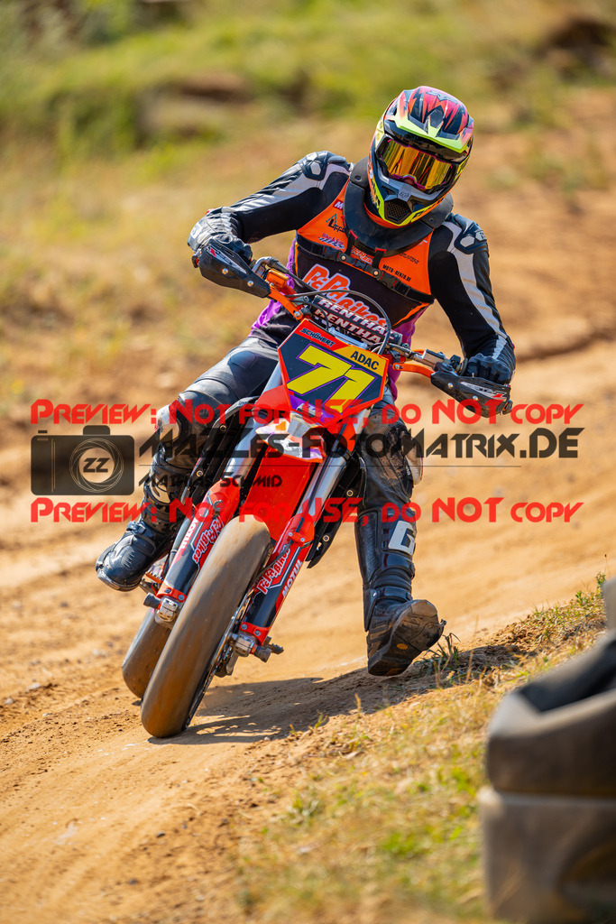 MaZZes-Fotomatrix-20260815-598321 | S2