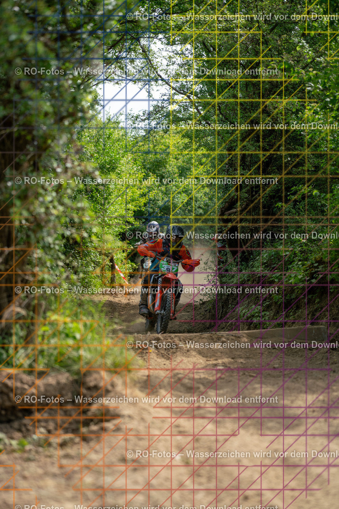 Niederwürzbach 1 Lauf -448 | Sportfotografie von RO-Fotos: Motorsport, Motocross, Enduro, Laufveranstaltungen und Triathlon. Professionelle Fotos von Sportlern und Events. - Realisiert mit Pictrs.com