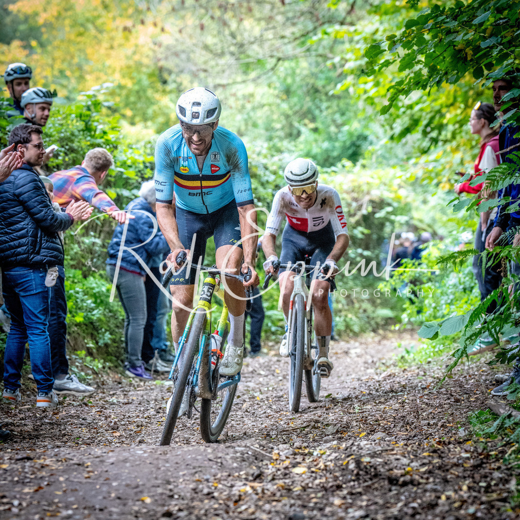 20251012_DSC05940 | Sportfotografie, Eventfotografie, Porträtfotografie, Radsport Fotograf, Triathlon Fotograf, Düsseldorf Fotograf, Köln Fotograf, Actionfotografie, Teamfotografie, Peoplefotografie, Business Portraits, Veranstaltungsfotografie, Reportagefotografie - Realisiert mit Pictrs.com