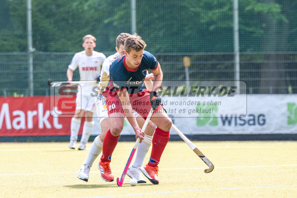 SFE_20230521_0033 | 1. Bundesliga Hockey Viertelfinale 3 Herren Rot-Weiss Köln - Berliner HC am 21.05.2023 in Köln (KTHC Stadion Rot-Weiss Köln Tennis and Hockey Club), Photo: Stephan Fehrmann 2023 (Sports-Gallery),Tom Neßelhauf ( Bremer HC #20 )