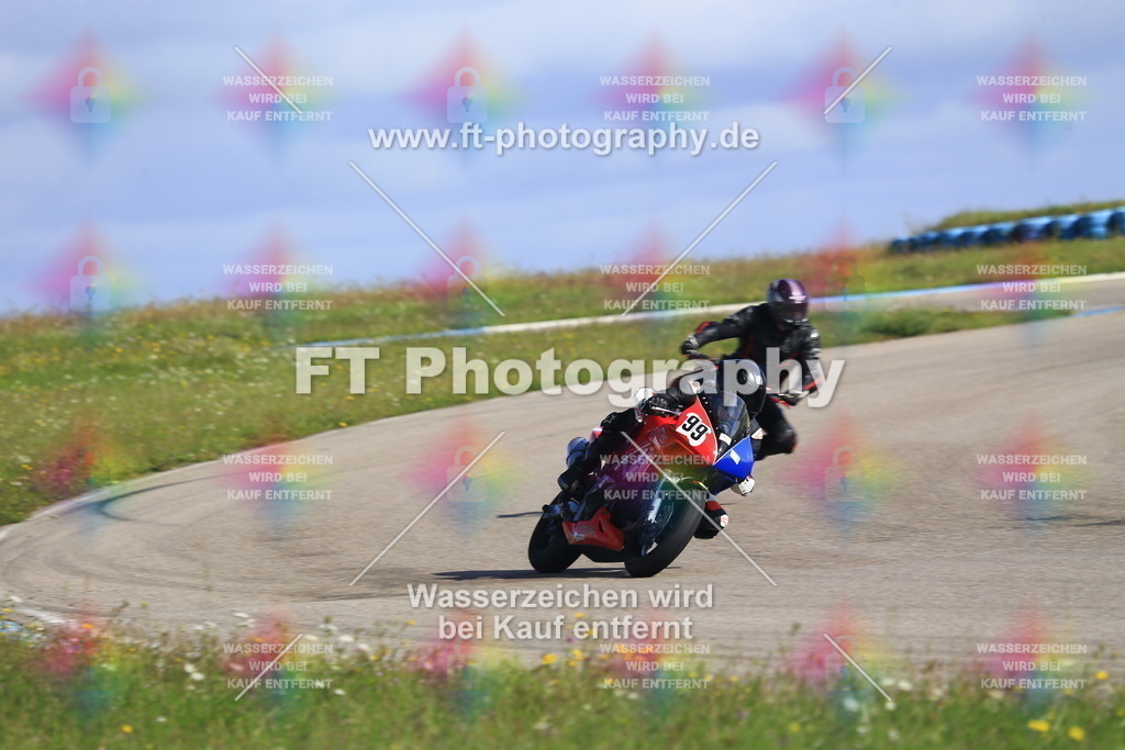 _OUR5065 | Hier findet Ihr Bilder von Touristenfahrten auf der Nürburgring Nordschleife oder von anderen Veranstaltungen die ich besucht habe. Viel Spass beim Durch Schauen 