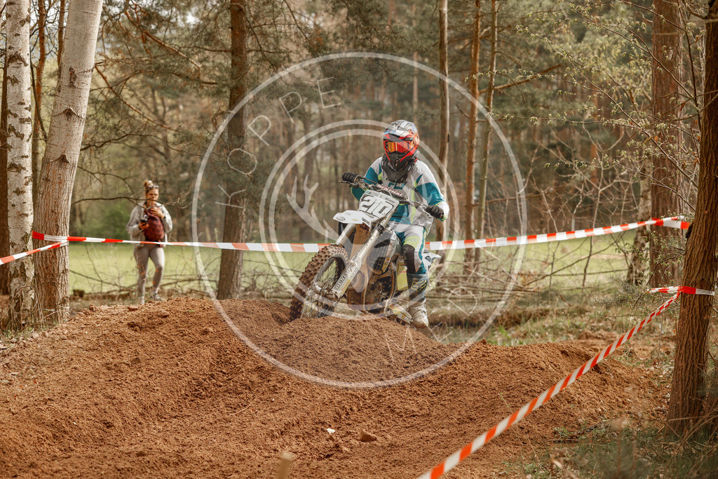 4TaktLauf1-607 | koppe-media - Realisiert mit Pictrs.com