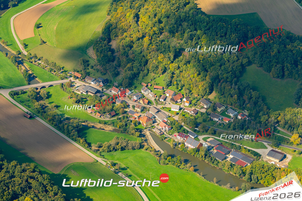 Luftbild Vs Google Maps  Elpershofen  Gerabronn -Das Luftbild wurde 2025 vom UL-Flugzeug heraus erstellt ( keine Drohne ) - Hochauflösende Luftaufnahme -Nicht vergleichbar mit Google Maps oder Satelittenbilder- Die Geschenkidee !Mit Lizenz und Bildrechte bestellbar