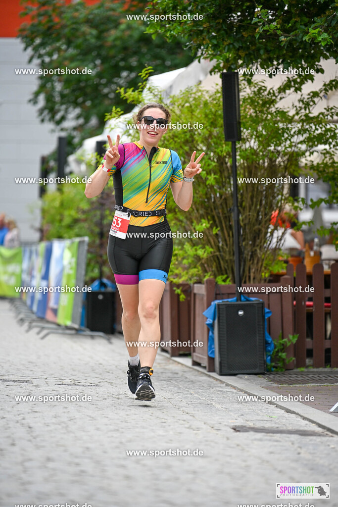 SZI_8088 | Stadttriathlon Erding 2025. #yourpictrs #sportshot_your_pictrs @Sportshotphotography #stadttriathlonerding Copyright: www.sportshot.de
