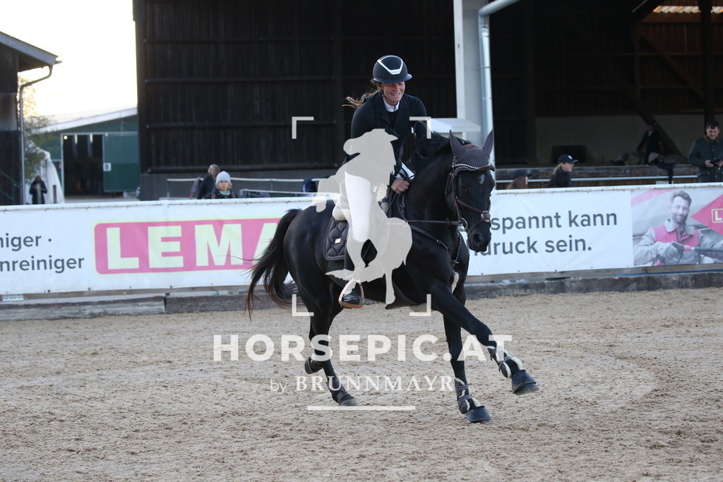 DL2Q4836 | Willkommen bei Brunnmayr - Design & Fotografie – Ihrem Spezialisten für Reitturniere und Pferdeveranstaltungen in Oberösterreich, Salzburg und Bayern! Seit über 17 Jahren sind wir leidenschaftlich dabei.