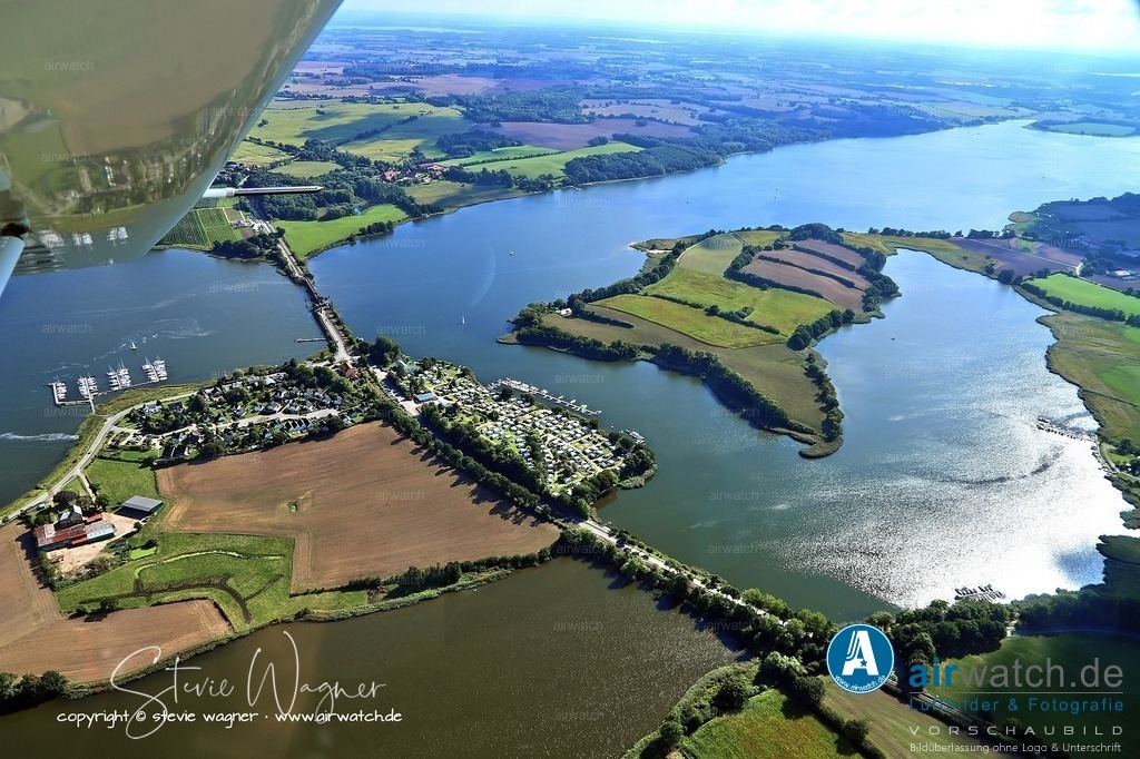 Luftbild Ostseefjord Schlei, Boren-Lindaunis Schleibrücke | Luftbild Ostseefjord Schlei, Boren-Lindaunis Schleibrücke