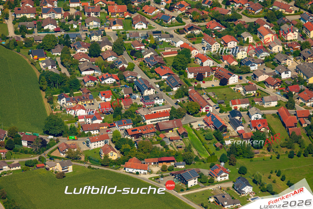 Luftaufnahme Egglfing am Inn Bad Füssing - Die Luftaufnahme wurde 2025 vom UL-Flugzeug heraus erstellt ( keine Drohne ) - Hochauflösende Luftaufnahme - für professionelle Ausdrucke geeignet. Die Geschenkidee !Mit Lizenz und Bildrechte bestellbar