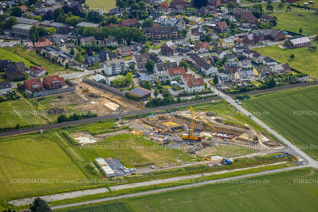 Hamm220602270 | Luftbild, geplanter Haltepunkt in Westtünnen, Baustelle am Südfeldweg und Von-Thünen-Straße für den künftigen Bahnhaltepunkt, Rhynern, Hamm, Ruhrgebiet, Nordrhein-Westfalen, Deutschland