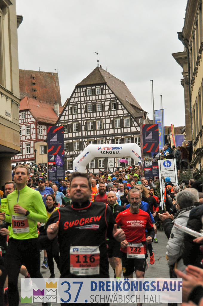 VR Bank Hauptlauf 10000m | 3 Koenigslauf 2023 - Realisiert mit Pictrs.com