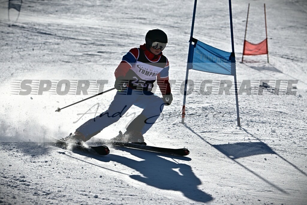 DSC_8555 | Kaufen Sie Sportbilder im Onlineshop von Andy Scherrer Sportfotografie. Faszinierende Bilder von Sportevents aus der ganzen Schweiz. Fussball, Frauenfussball, Unihockey, Handball, Schwingen und weiteren Sportarten. - Realisiert mit Pictrs.com