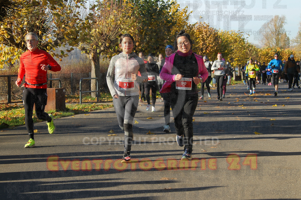 241201_1145_EV4_1652 | Sportfotografie im Rhein-Sieg Kreis, Köln, Bonn, NRW, Rheinland Pfalz, Hessen, etc. Unser Tätigkeitsfeld umfasst den Laufsport vom Volkslauf über den Marathon, Duathlon, Triathon bis zum Ultralauf wie Kölnpfad Ultra oder Schindertrail.