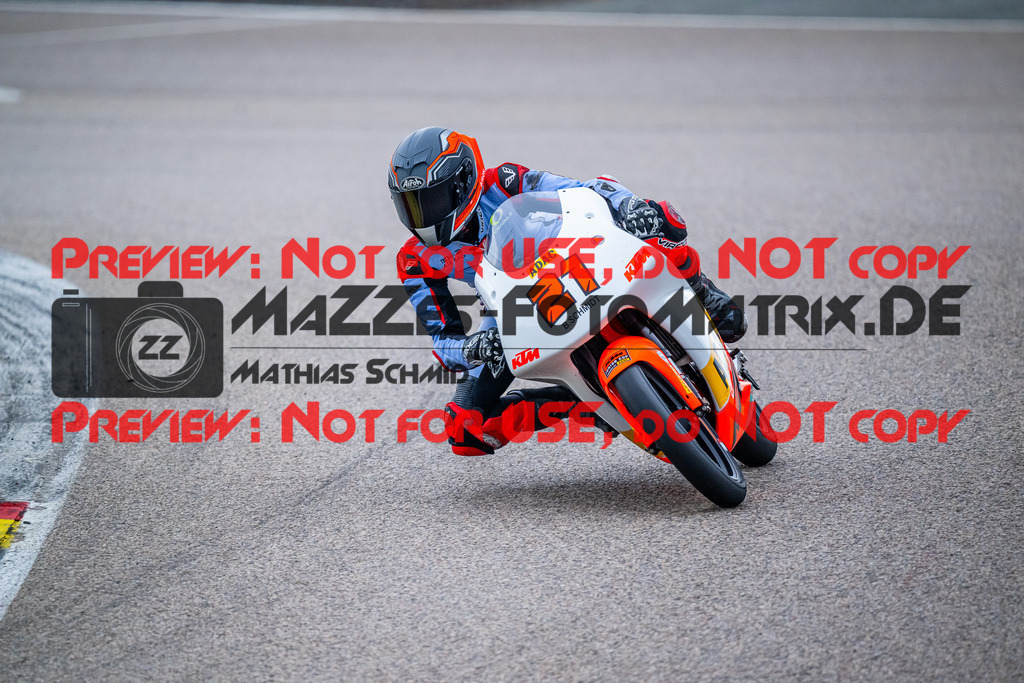 MaZZes_FotoMatrix_240503_6007705_1175 | KTM