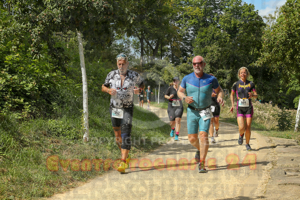 250824_1412_EX1_5369 | Sportfotografie im Rhein-Sieg Kreis, Köln, Bonn, NRW, Rheinland Pfalz, Hessen, etc. Unser Tätigkeitsfeld umfasst den Laufsport vom Volkslauf über den Marathon, Duathlon, Triathon bis zum Ultralauf wie Kölnpfad Ultra oder Schindertrail.