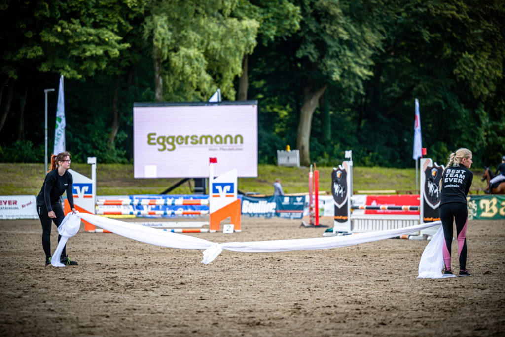 Sielturnier 2026 | Entdecke hochwertige Reitturnierfotos von Foto Oger. Professionell, emotional und authentisch – jetzt Lieblingsmomente im Shop bestellen.Deutschlandweite Turnierfotografie. - Realisiert mit Pictrs.com