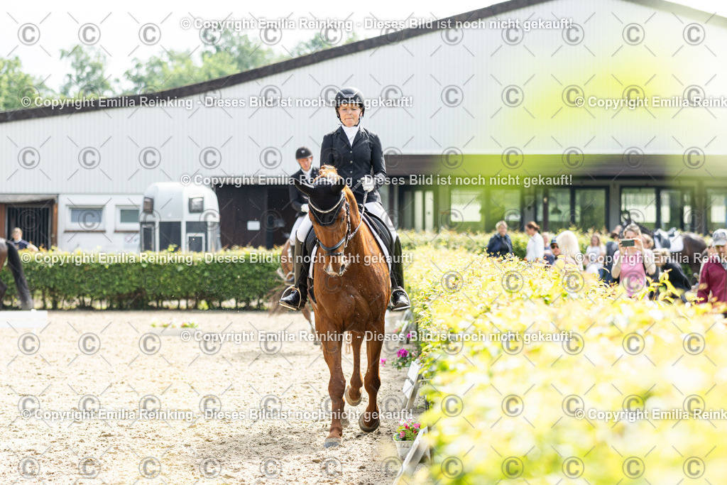 CL5A5562 | Emilia Reinking Fotografie - Realisiert mit Pictrs.com